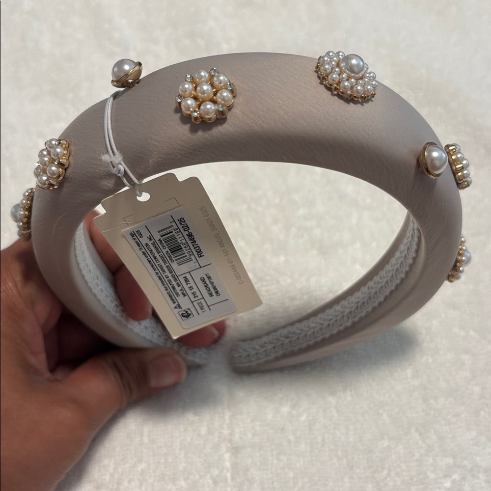 NWT A NEW DAY Padded Light Gray Pearl Embellished Headband